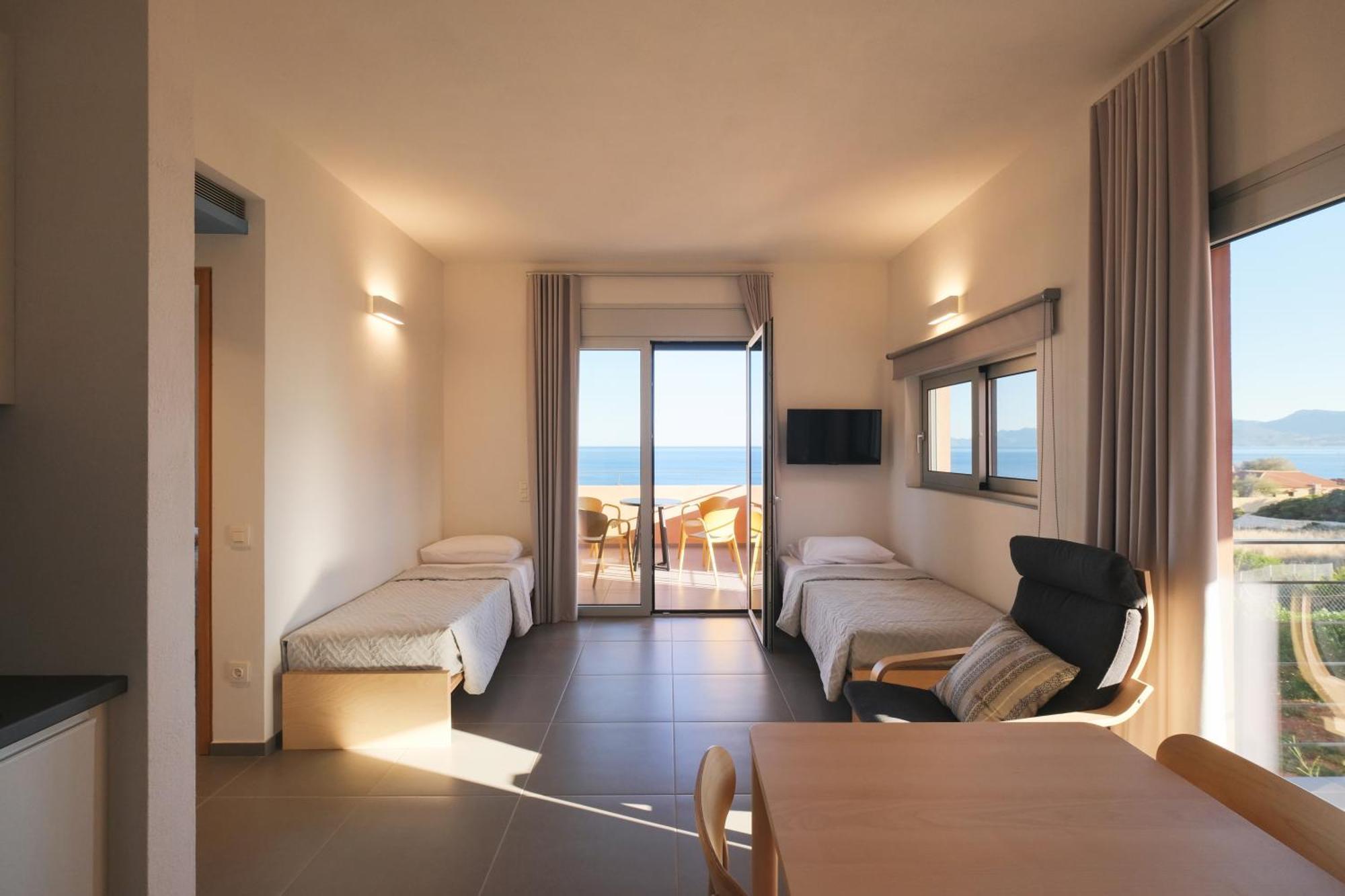 Pasithea Suites Monemvasía Екстериор снимка